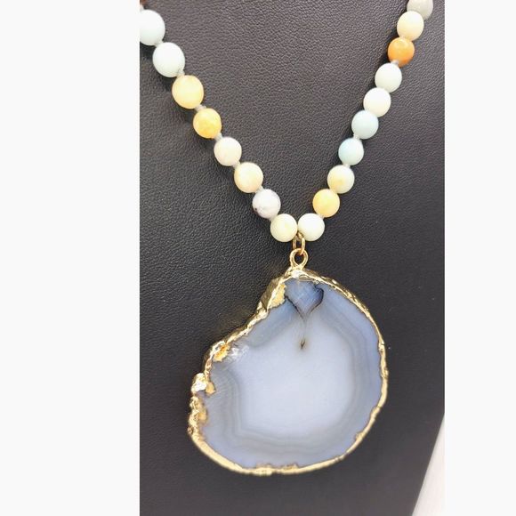 Agate Gold-plated Pendant Beaded Necklace w/ Leather Strap 17" - Picture 2 of 6